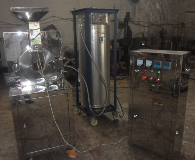 液氮低溫粉碎機 液氮低溫粉碎機